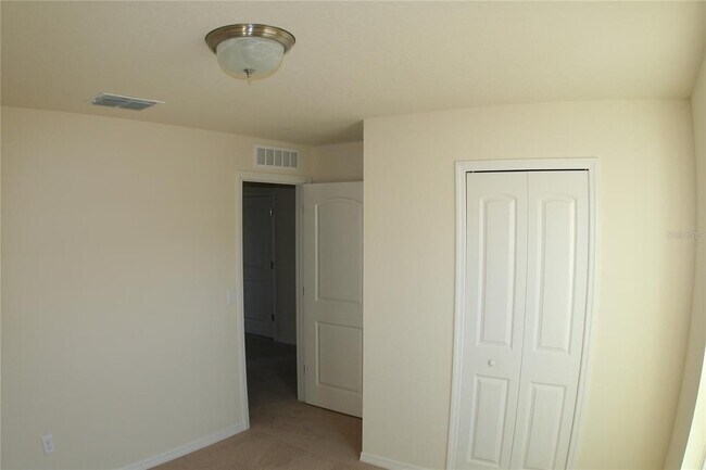 Building Photo - 4362 High Ridge Ave