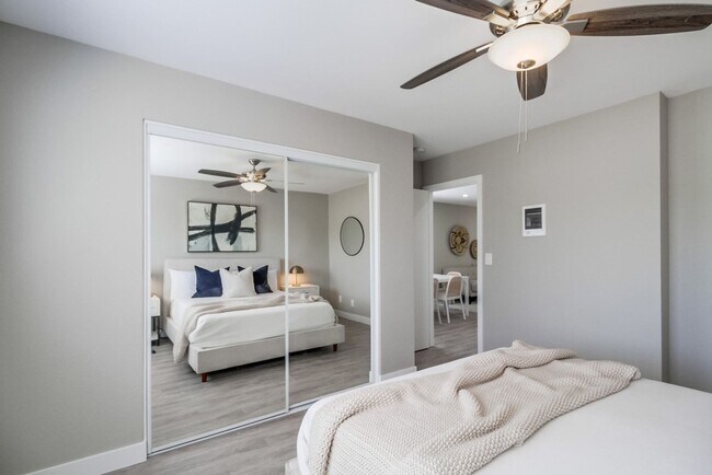 Floorplan - THE POINTE - JUST RENOVATED! Luxurious Community, W/D In Unit