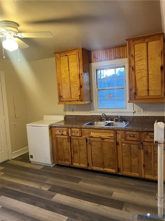 Building Photo - 2809 Oaklawn Blvd