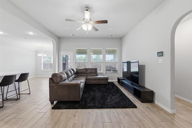 Building Photo - 6204 Thunderwing Dr