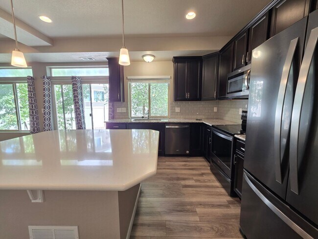 Building Photo - 9216 Timberlake Loop