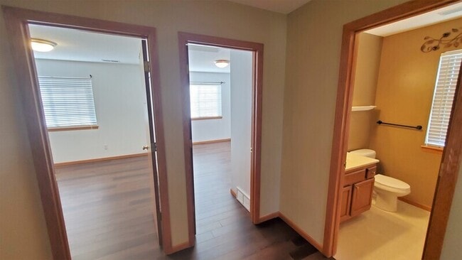 Building Photo - 4260 Windemere Way