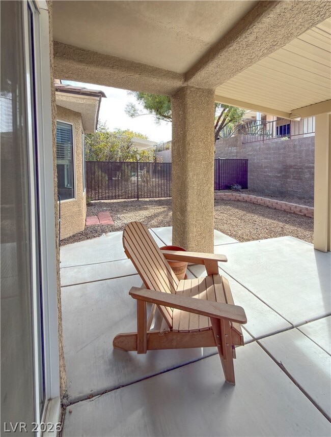 Building Photo - 2823 Sapphire Desert Dr