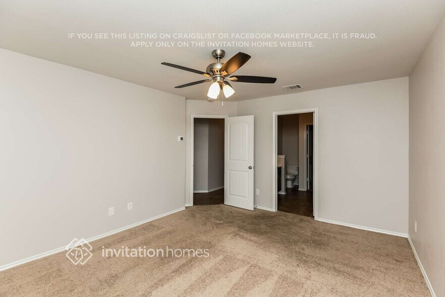 Building Photo - 224 Chimney Rock Dr