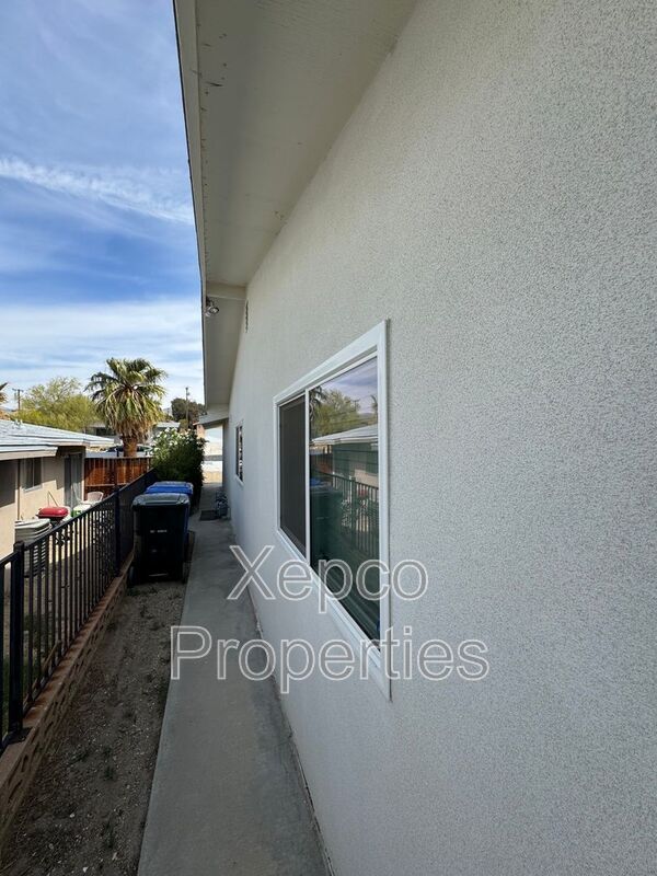 Building Photo - 66735 Buena Vista Ave