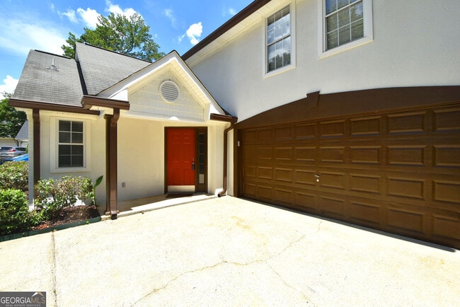 Building Photo - 402 Sherrels Ford