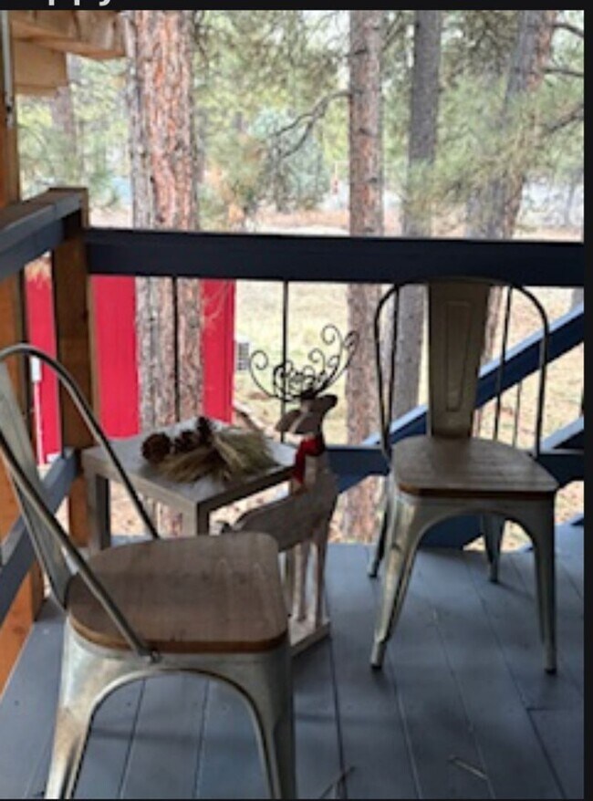 Building Photo - Barnview Country Haven