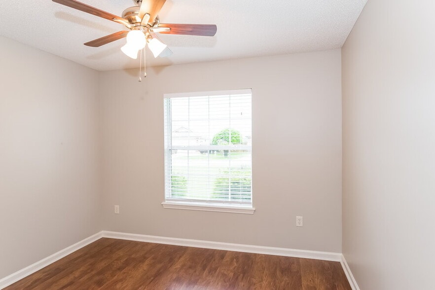 Building Photo - 3111 Brook Haven Ct