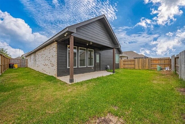 Building Photo - 200 Catalina Cove Dr