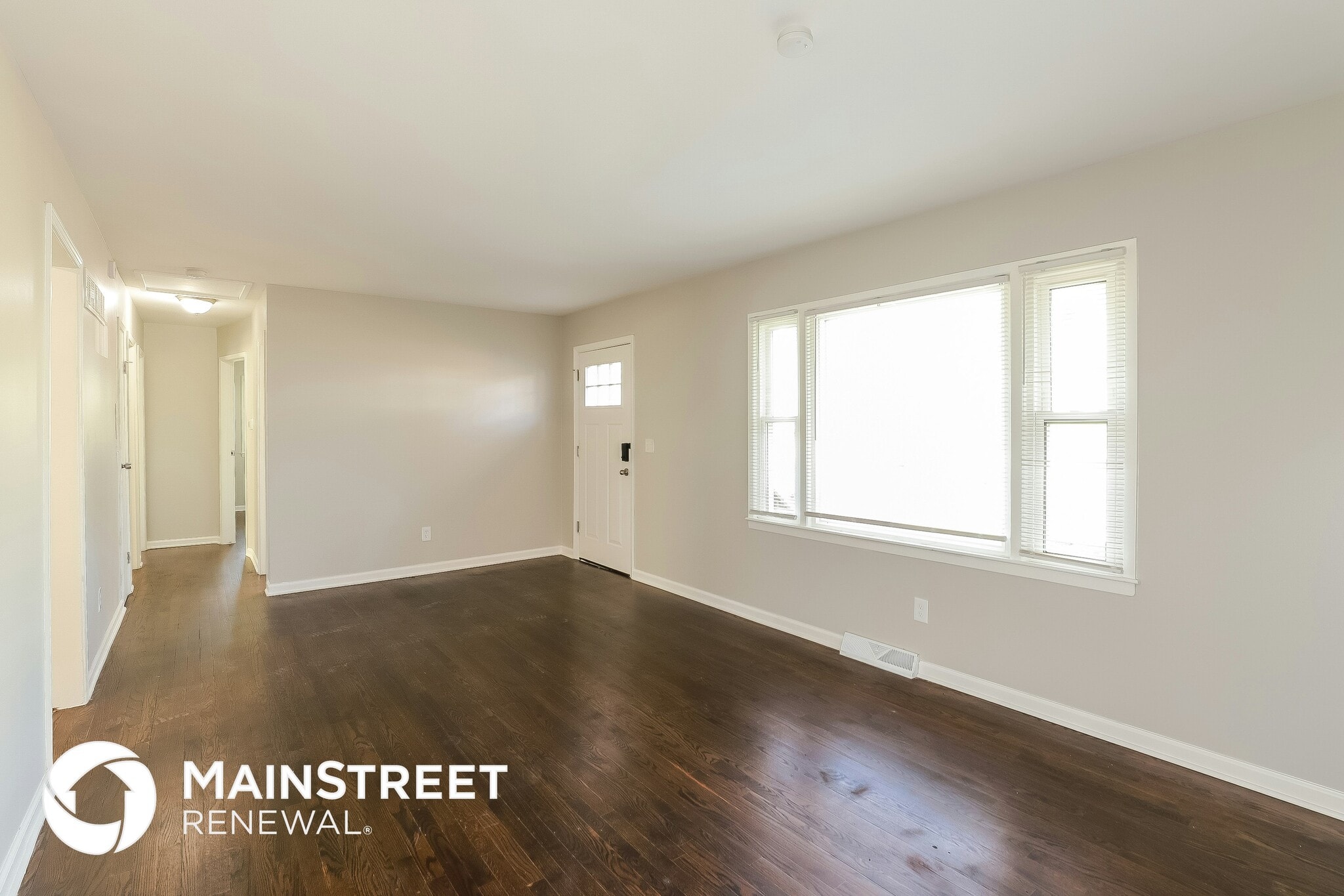 Building Photo - 4135 N Spruce Ave