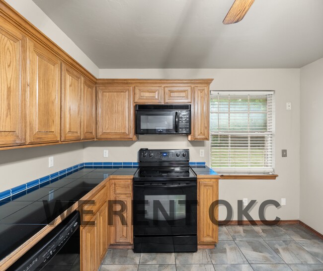 Building Photo - 2649 SW 62nd St