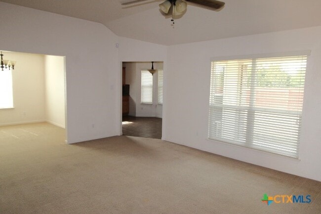 Building Photo - 3517 Settlement Rd