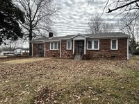 Building Photo - 447 McGill St