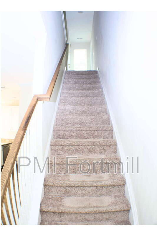 Building Photo - 432 Maramec St