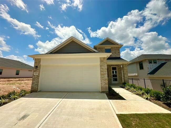 Building Photo - 12176 Ridge Top Dr