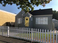 Building Photo - 2-Bedroom, 1-Bath with Converted Garage Sp...