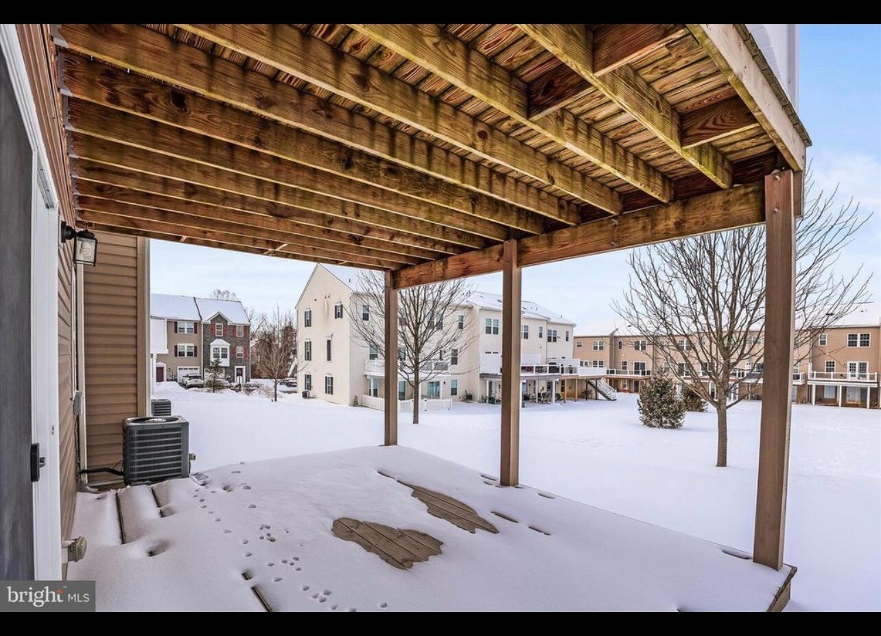 Building Photo - 1265 Elderslie Ln