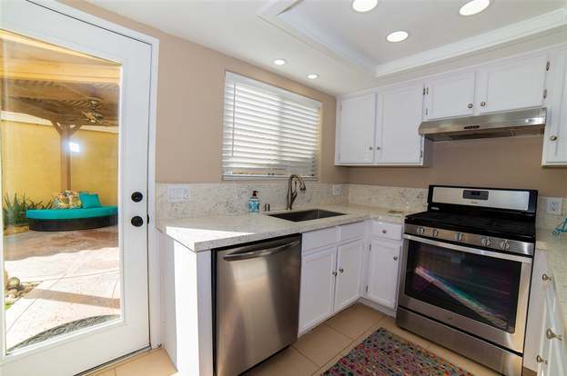 Building Photo - 424 Tava Ln