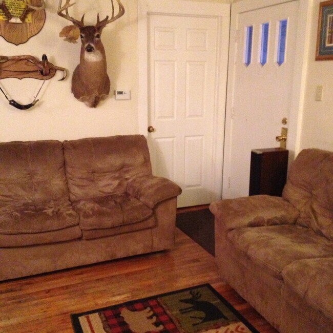 Building Photo - 1349 Newton St