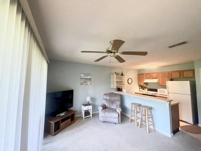 Building Photo - 1440 St George Ln