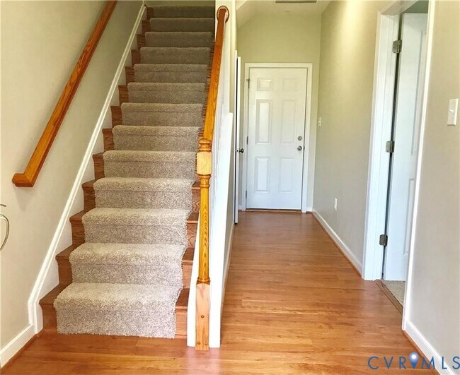 Building Photo - 2525 Perch Ln