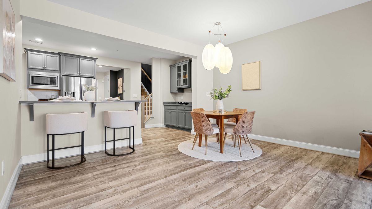 Building Photo - 441 Roebling Ct