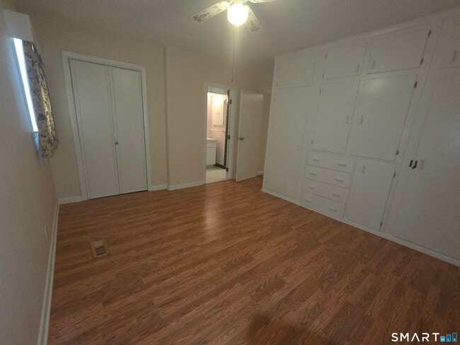 Building Photo - 331 Campfield Ave