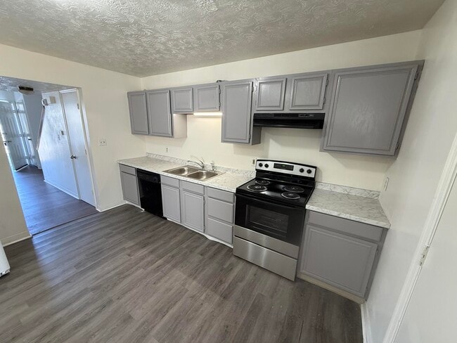 Building Photo - 3719 Trent Cir