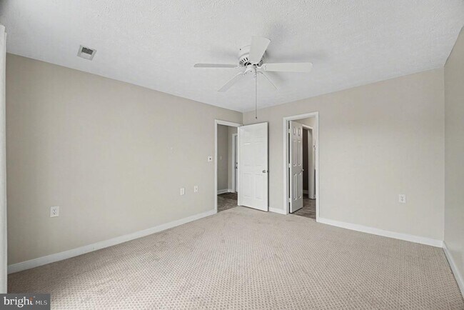 Building Photo - 11154 Summers Cove