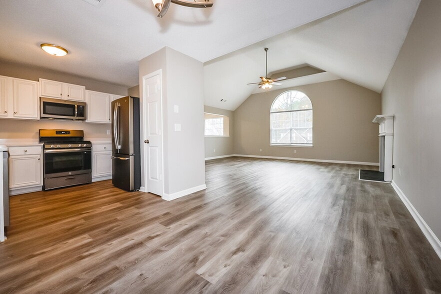 Building Photo - 3588 Sugar Maple St