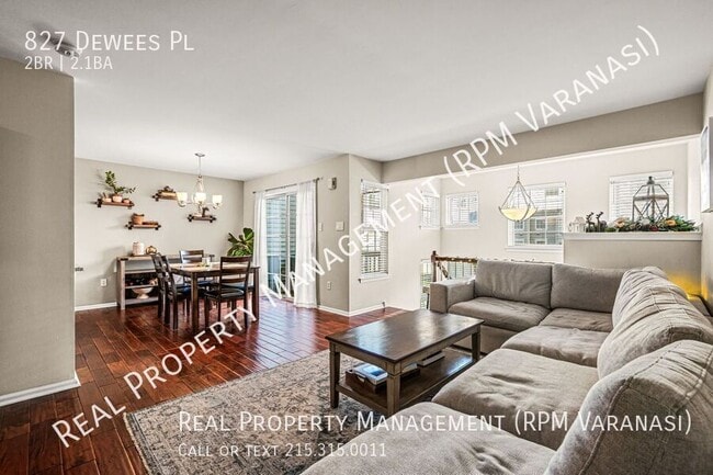 Building Photo - 827 Dewees Pl