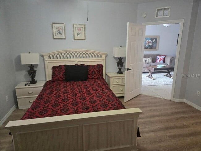 Building Photo - 13226 Galicia St