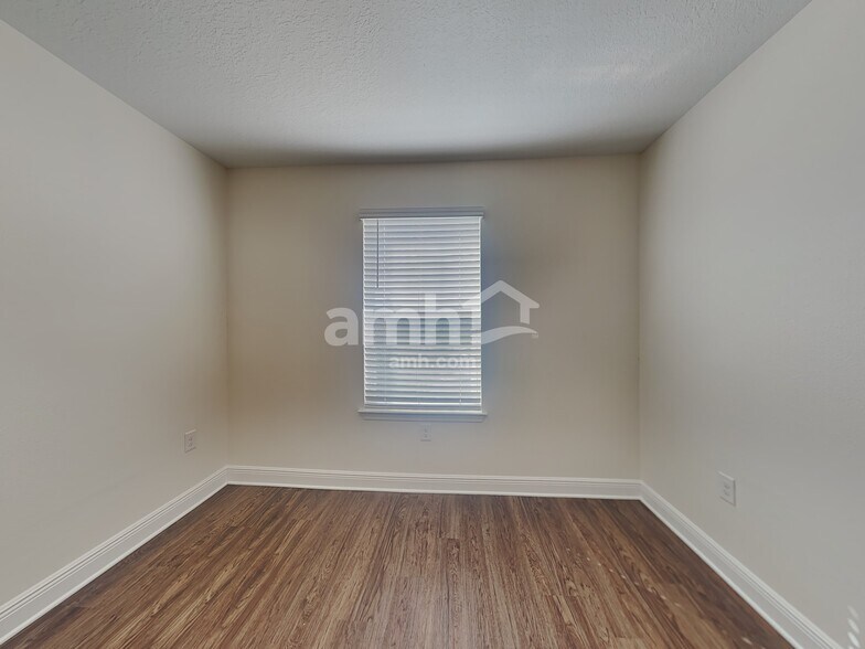 Building Photo - 7916 Stumble Journey Ln