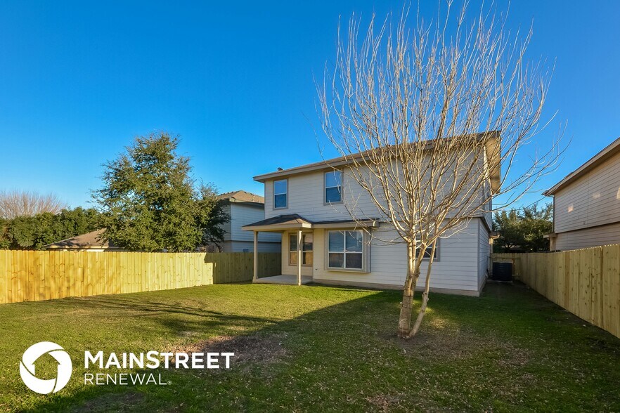 Building Photo - 4011 Bear Oak Path