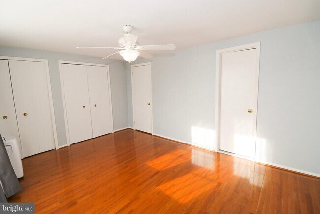 Building Photo - 5933 Grisby House Ct