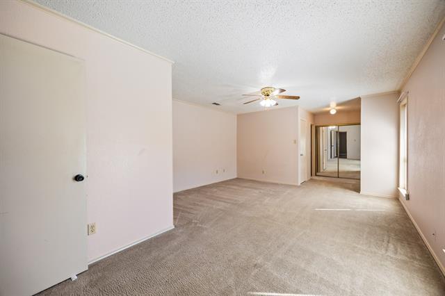 Building Photo - 2505 Kimberly Dr