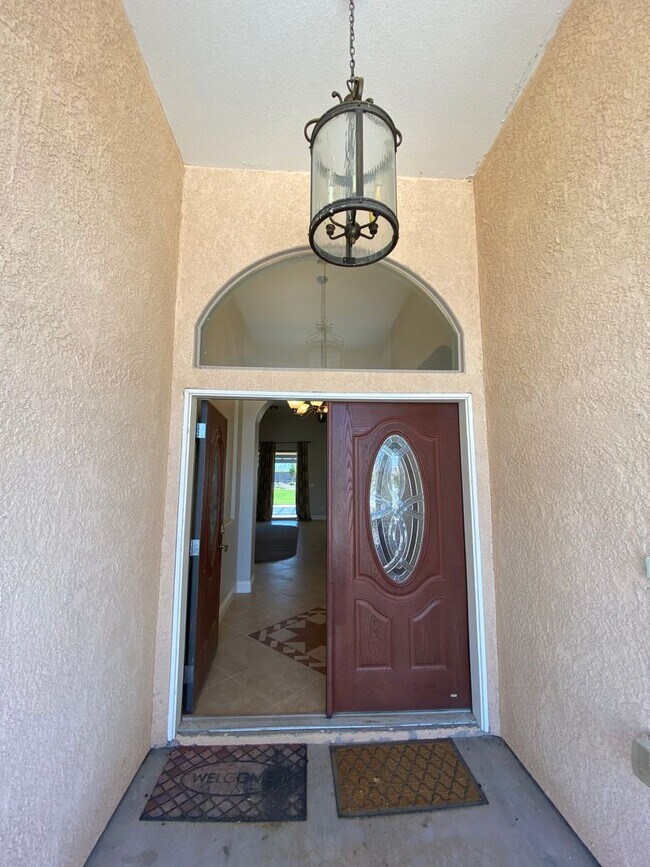 Building Photo - CALVADA VALLEY U.1 - Oakleaf Avenue