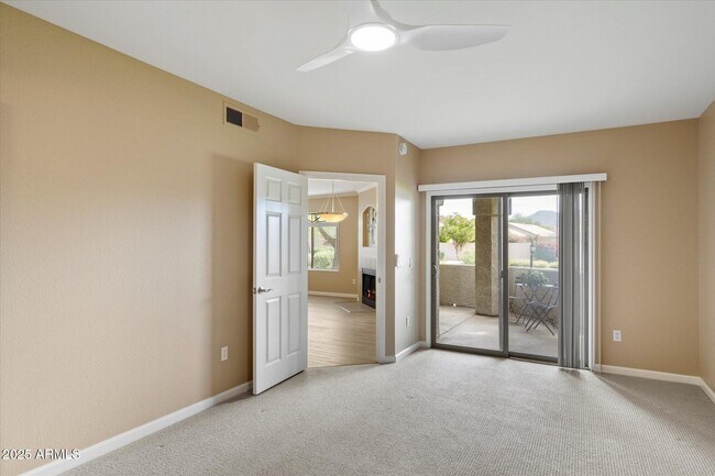 Building Photo - 15095 N Thompson Peak Pkwy