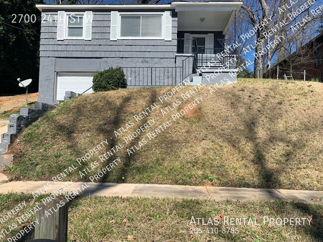 Primary Photo - Hilltop Gem with Stunning Downtown Views –...