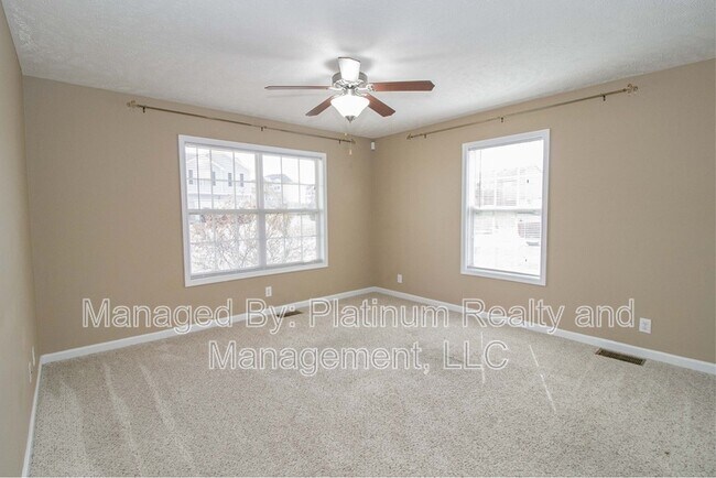 Building Photo - 1449 Mutual Dr