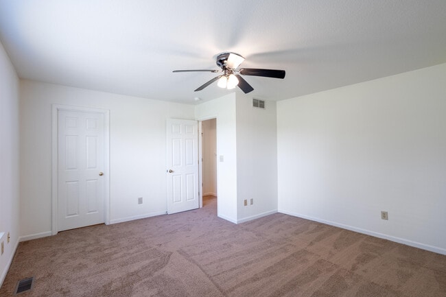 Building Photo - 3504 Delmar Ct