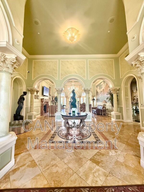 Building Photo - 2747 Via Capri