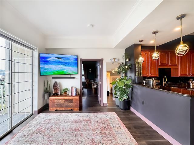 Building Photo - 3225 Turtle Creek Blvd