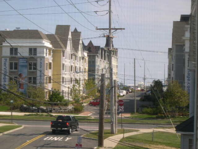 Building Photo - 92 Chelsea Ave