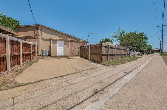 Building Photo - 7305 Pineberry Rd