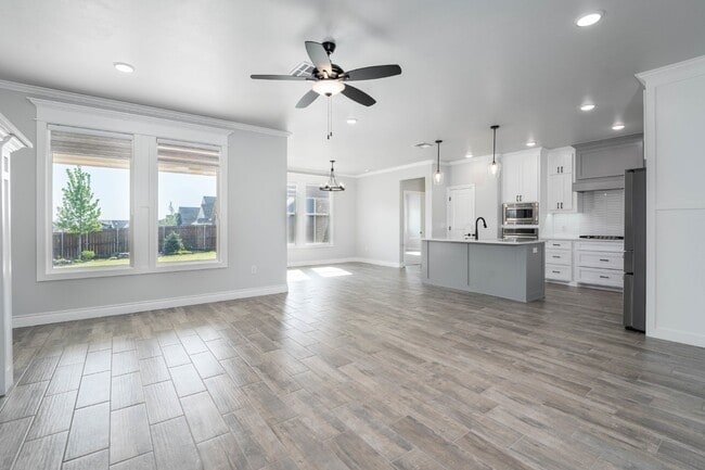 Building Photo - Stunning Corner Lot