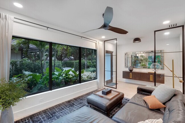 Building Photo - 2735 Polo Island Dr