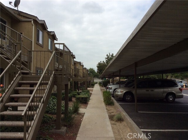 Building Photo - 1200 S San Antonio Ave
