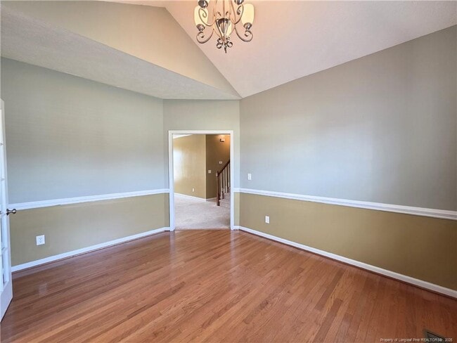 Building Photo - 1612 Middle Creek Cir