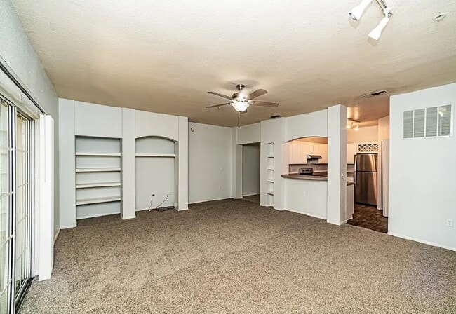 Building Photo - 1341 Arbor Vista Loop